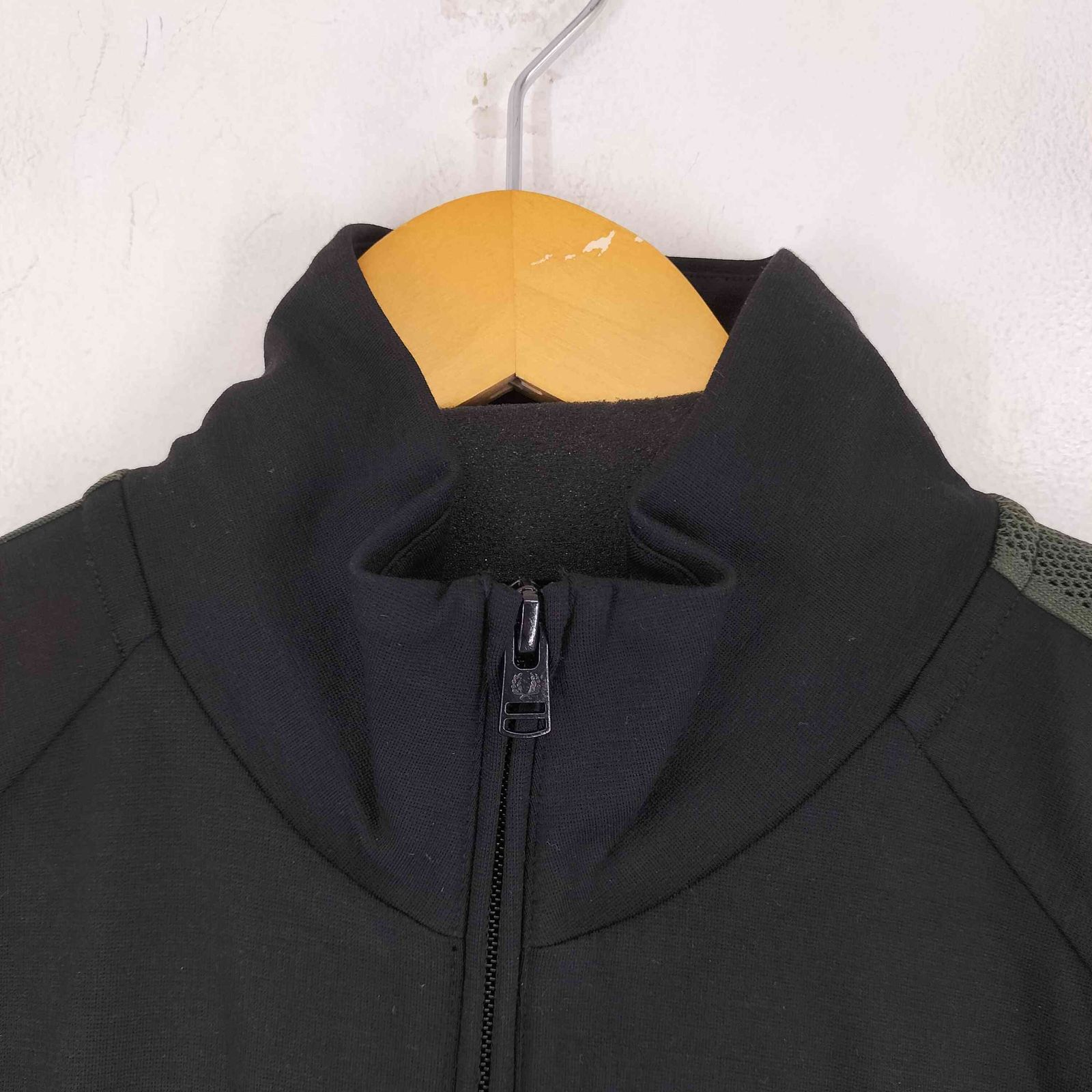 フレッドペリー FRED PERRY サイドメッシュライン フルジップ トラック 