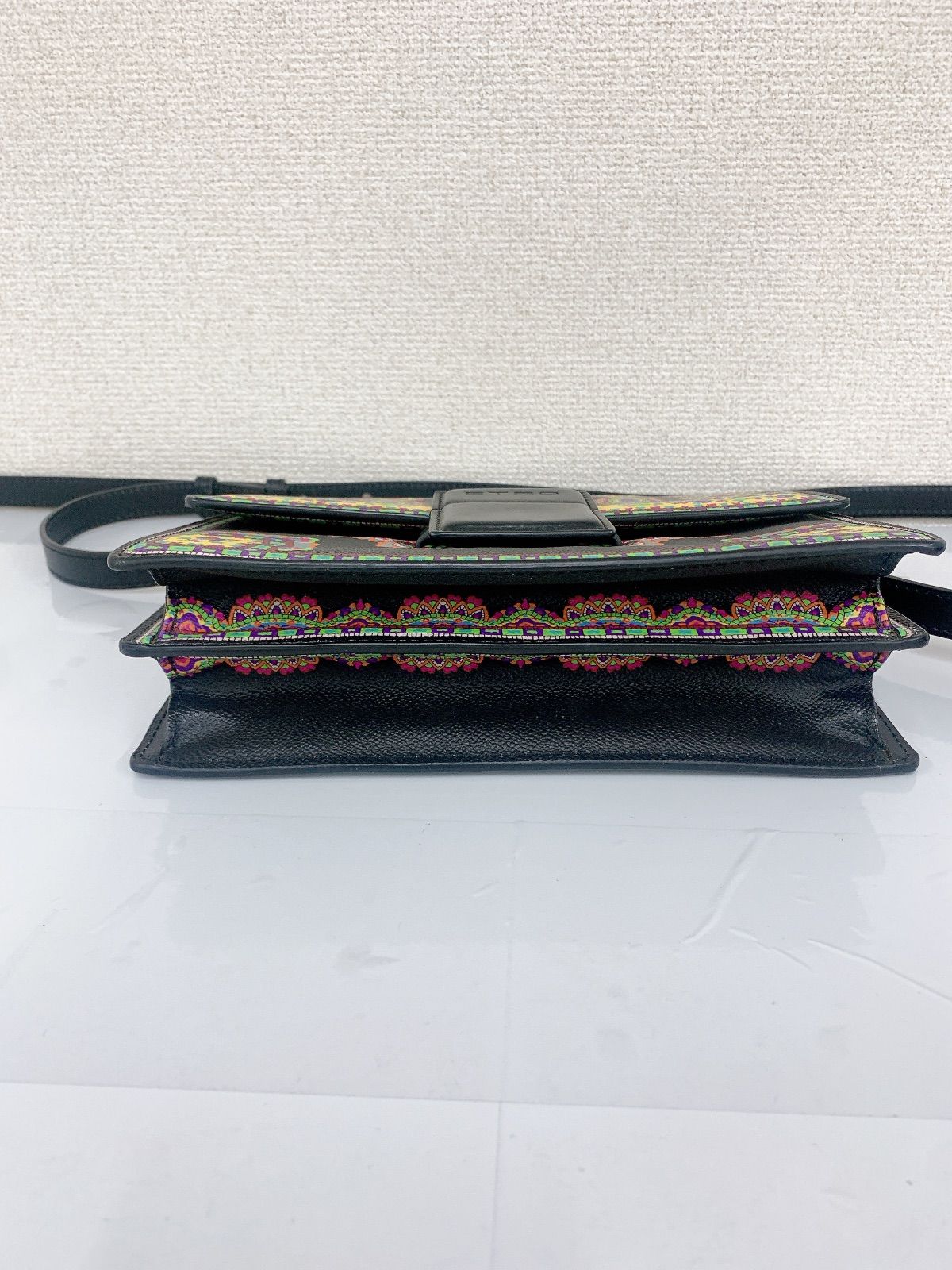 ETRO ブラックレザー　ハンドバック　ショルダーバッグ　2way 美品】ETRO エトロ ショルダーバッグ 2way 【バッグ】【2
