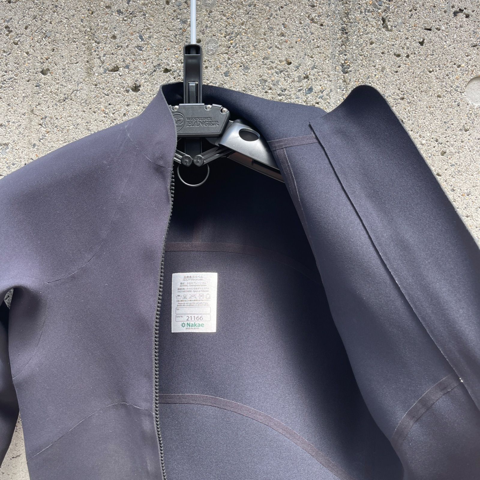 4DIMENSIONS シームレス 1mm タッパー ML相当 サーフィン