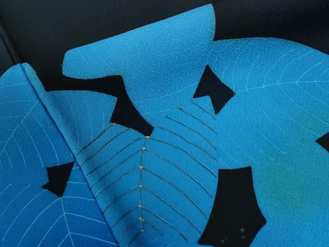 平和屋着物●訪問着　草花文　黒地　金彩　正絹　逸品　CAAW7306yc 平和屋着物○訪問着 草花文 黒地 金彩 正絹 逸品 CAAW7306yc - メルカリ