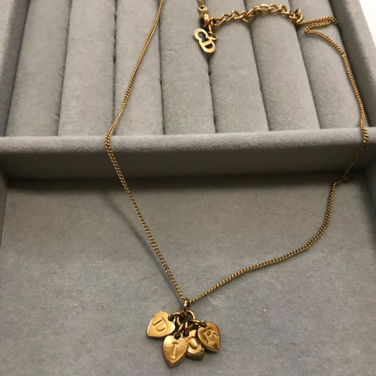 【キラキラ煌めくハートとロゴが可愛い♡】DIOR ネックレス アクセサリー ハート Dior(ディオール) レディース - 海外通販の
