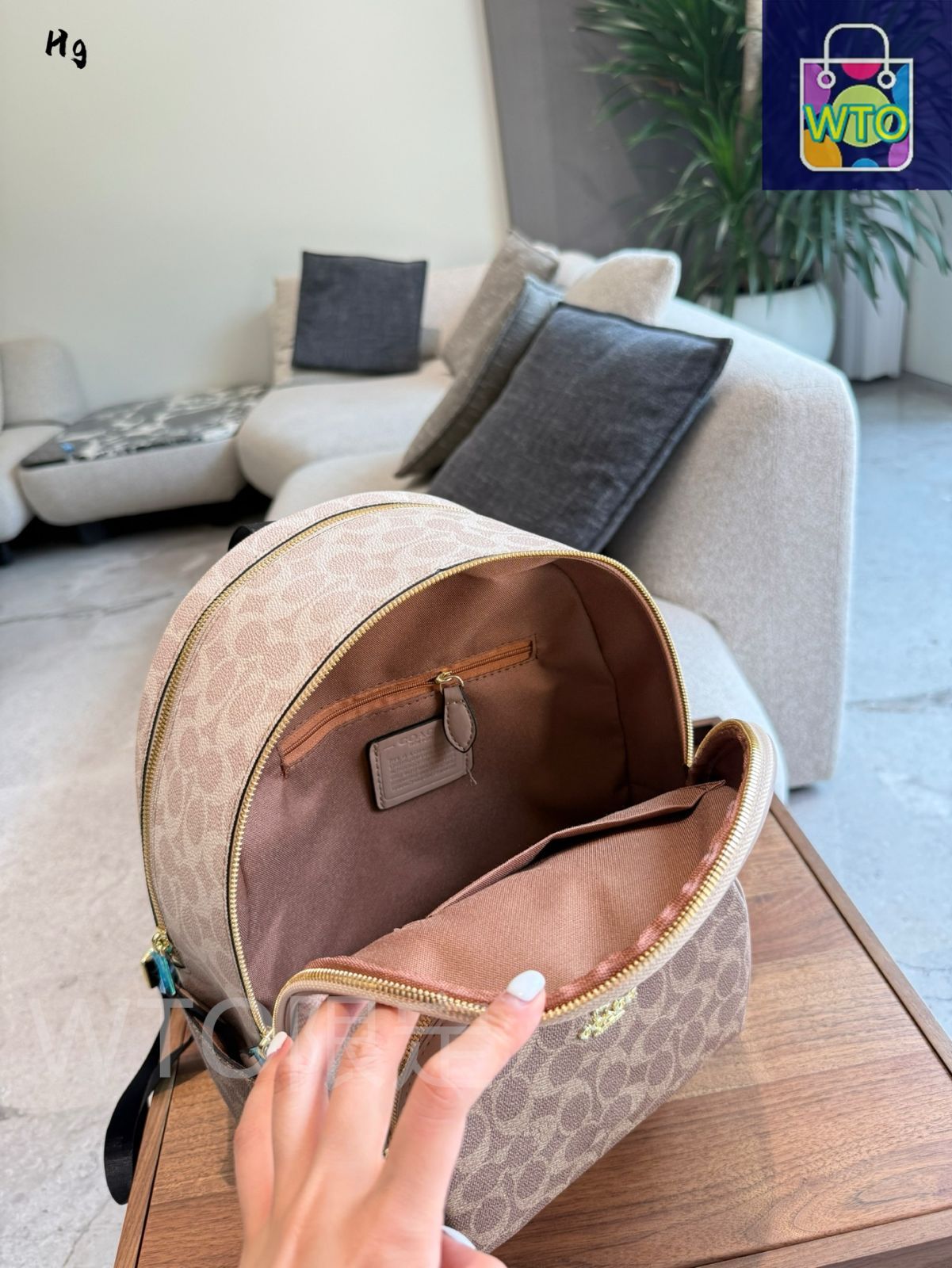 ジャケット 今日 Coach コーチ コートシリーズバックパック 容量と仕切りが外出に最適 店舗を徹底的に調べる。