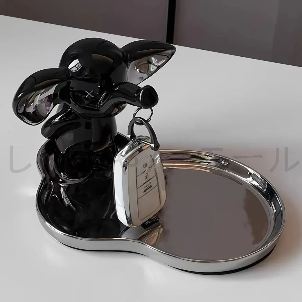 【新品】ファンタジア ⭐️ アクセサリートレイ 新しい未使用 かわいい小さな飛ぶ豚のトレー アッシュトレー