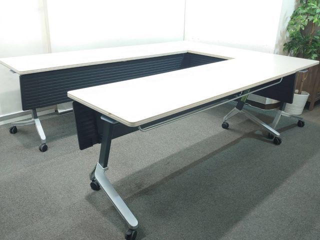 幅1800mm 折りたたみテーブル