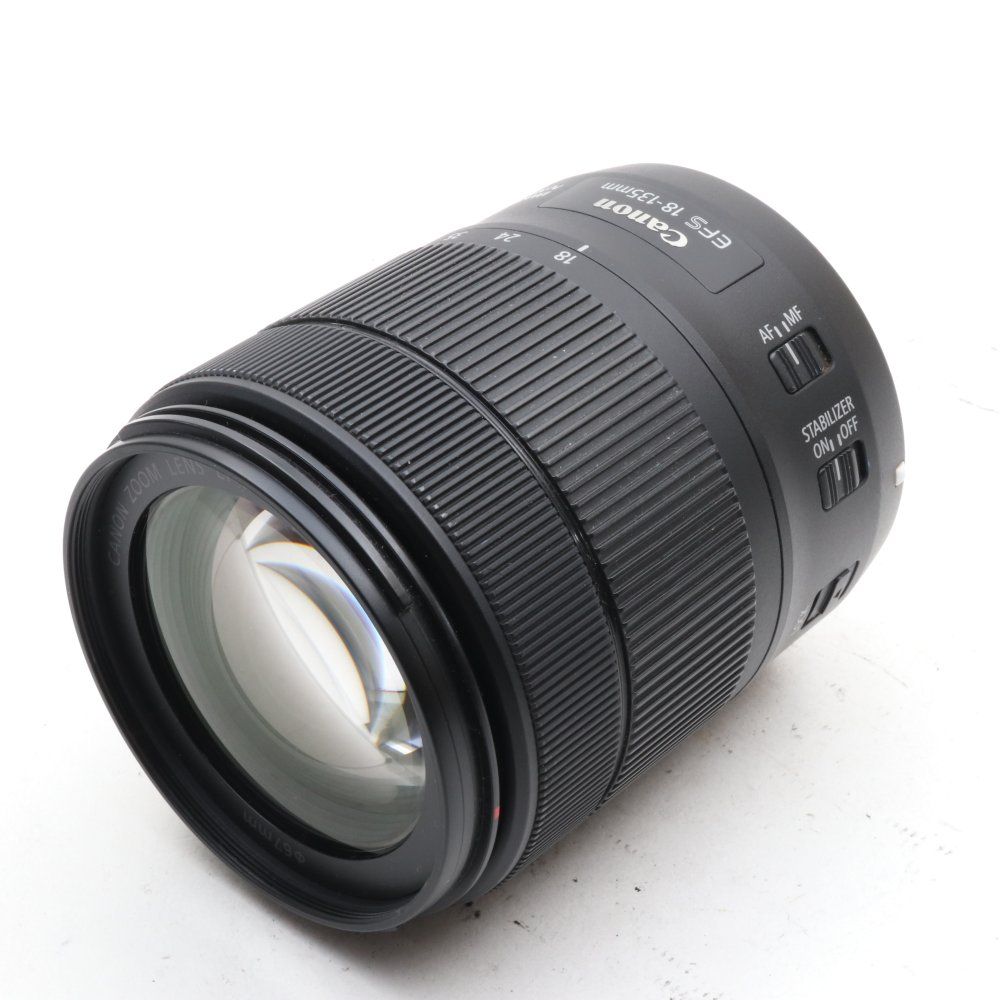 Canon 標準ズームレンズ EF-S18-135㎜ F3.5-5.6 IS USM APS-C対応