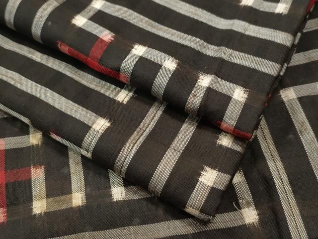 平和屋着物○希少 本場大島紬 龍郷絣 秋名バラ 正絹 逸品 CAAS7124yc