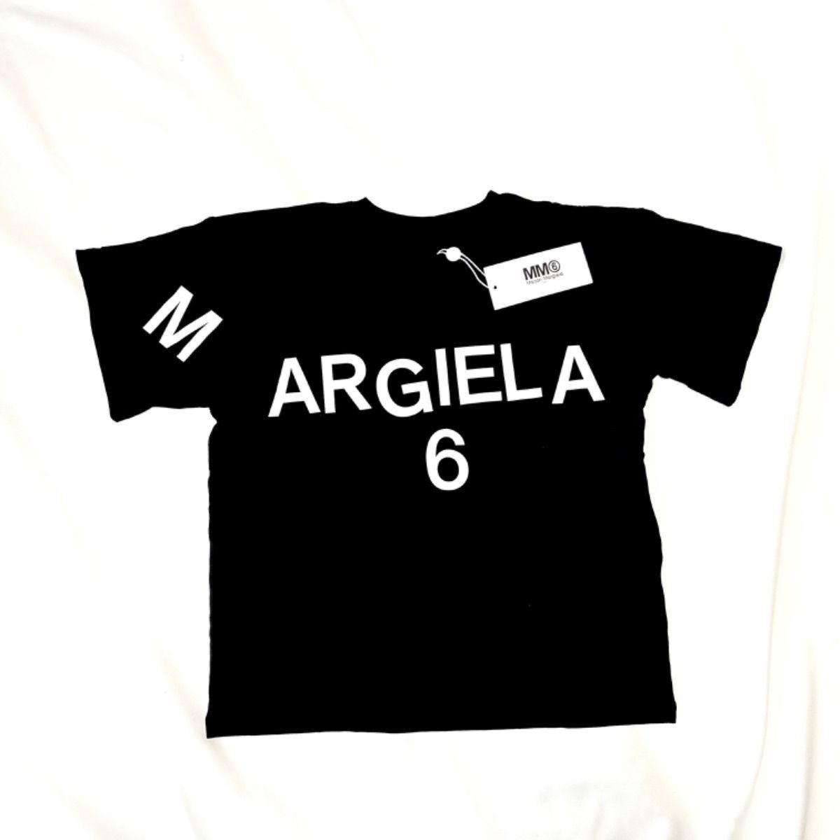 大人もOK! MM6 Maison Margiela BIGロゴ Tシャツ - メルカリ