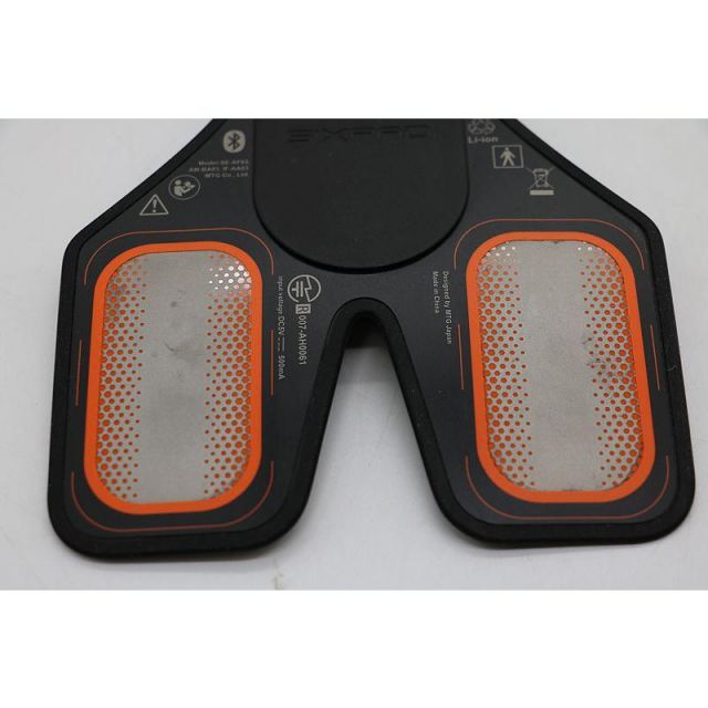 SIXPAD