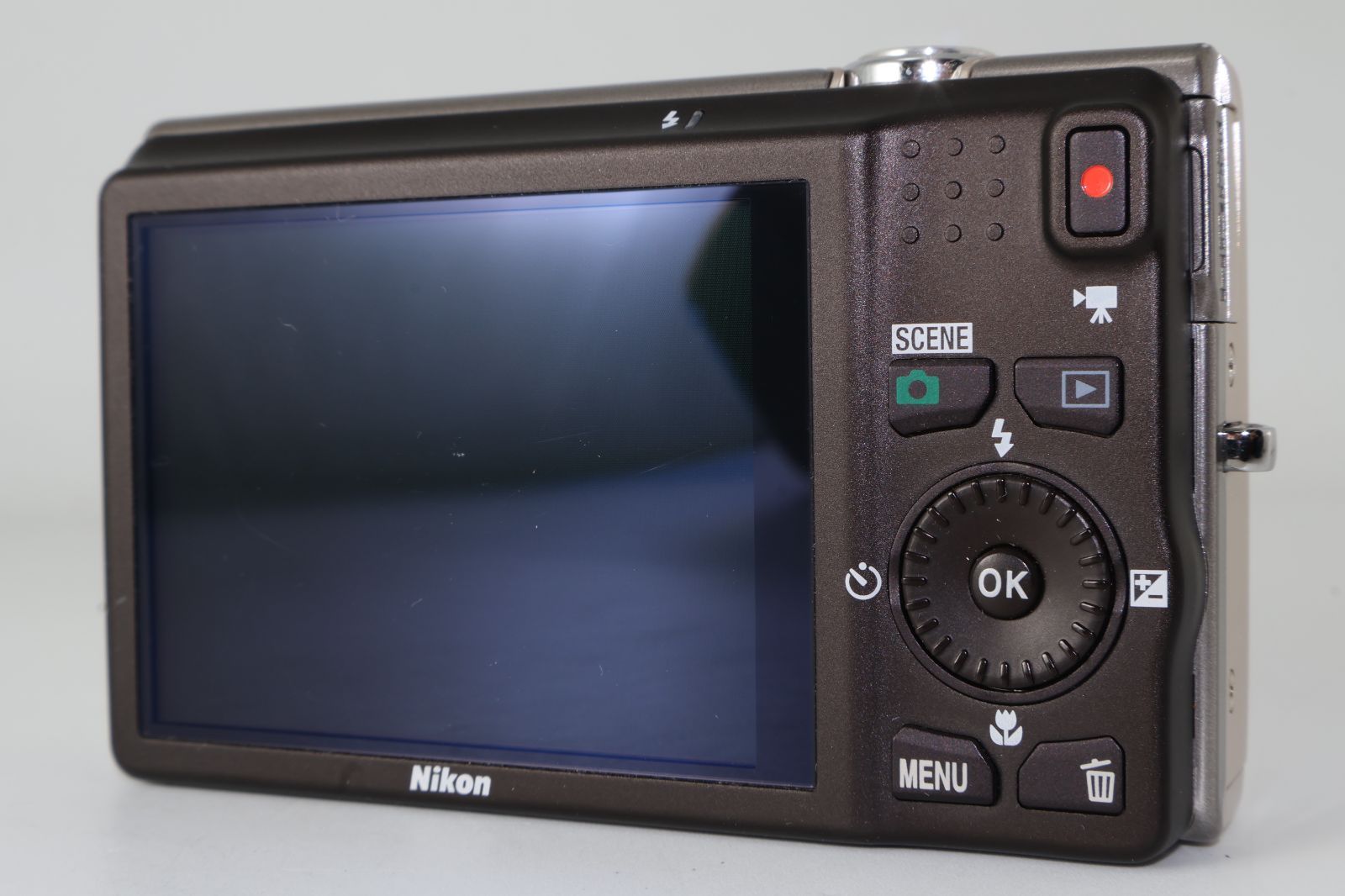 ✨動作良好✨ 美品 Nikon COOLPIX S6200 シルバー デジカメ Amazon | Nikon デジタルカメラ COOLPIX (クールピクス) S6200