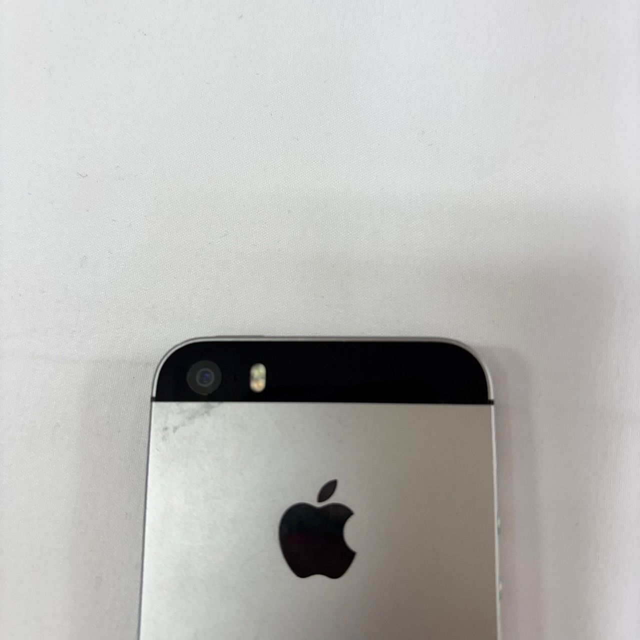 Apple iPhone SE 第一世代 スペースグレー simフリー ジャンク 154