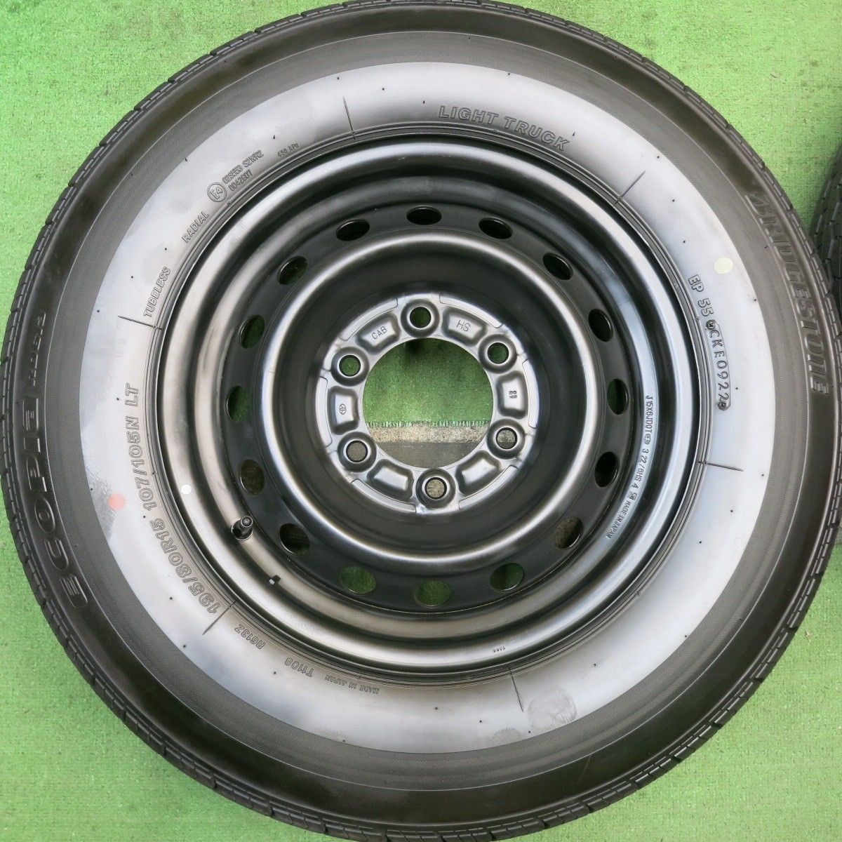 新車外し 22年 トヨタ ハイエース 純正 スチール 195 80R15 107 105N ブリヂストン エコピア RD613 15インチ PCD139.7 6H 5092104HAノ FFCRYSTALESIA_COM