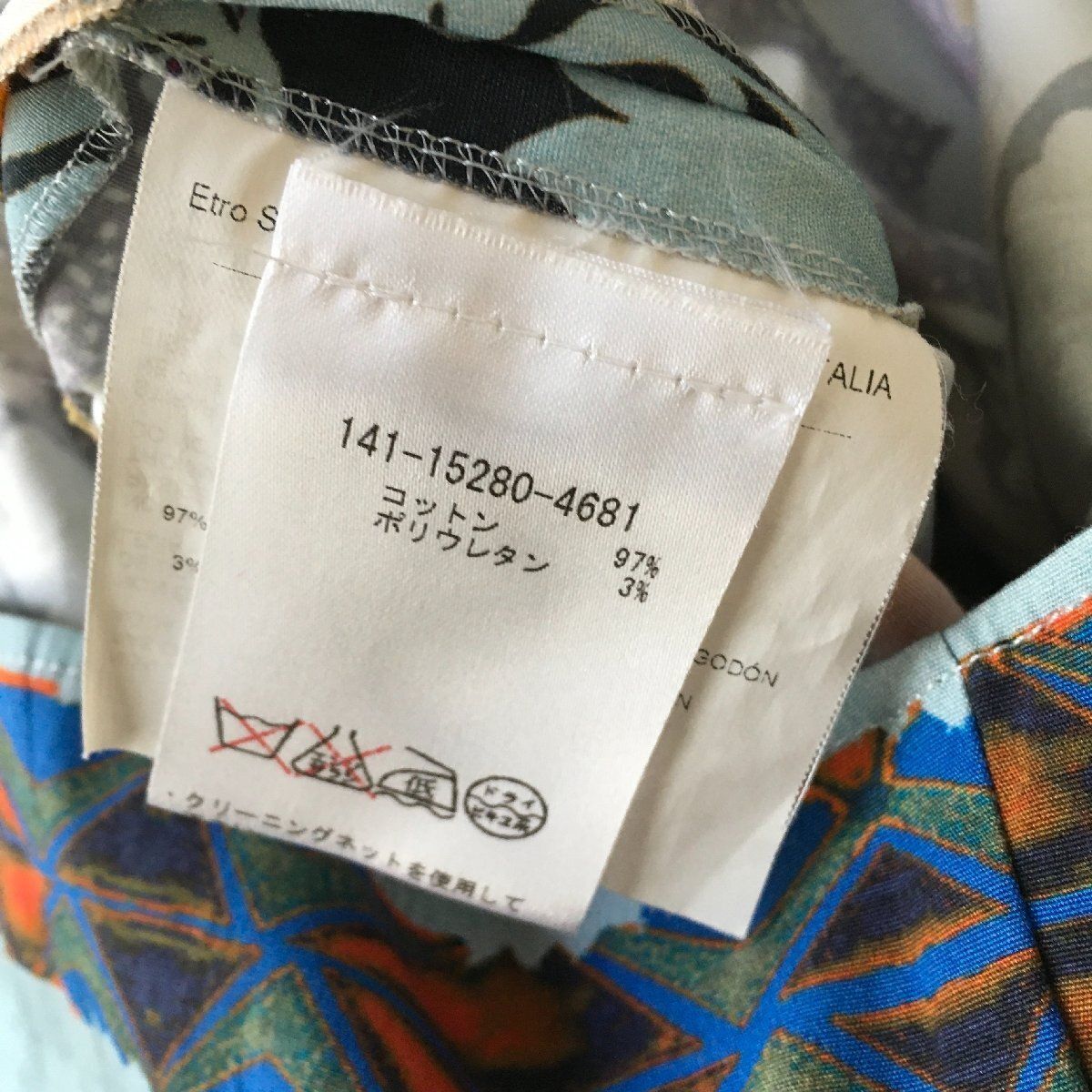 未使用　エトロ　ワンピース　40 エトロ ETRO ワンピース 40 サイズ 服 衣類 花柄 イタリア製