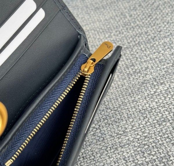 Dior ディオール