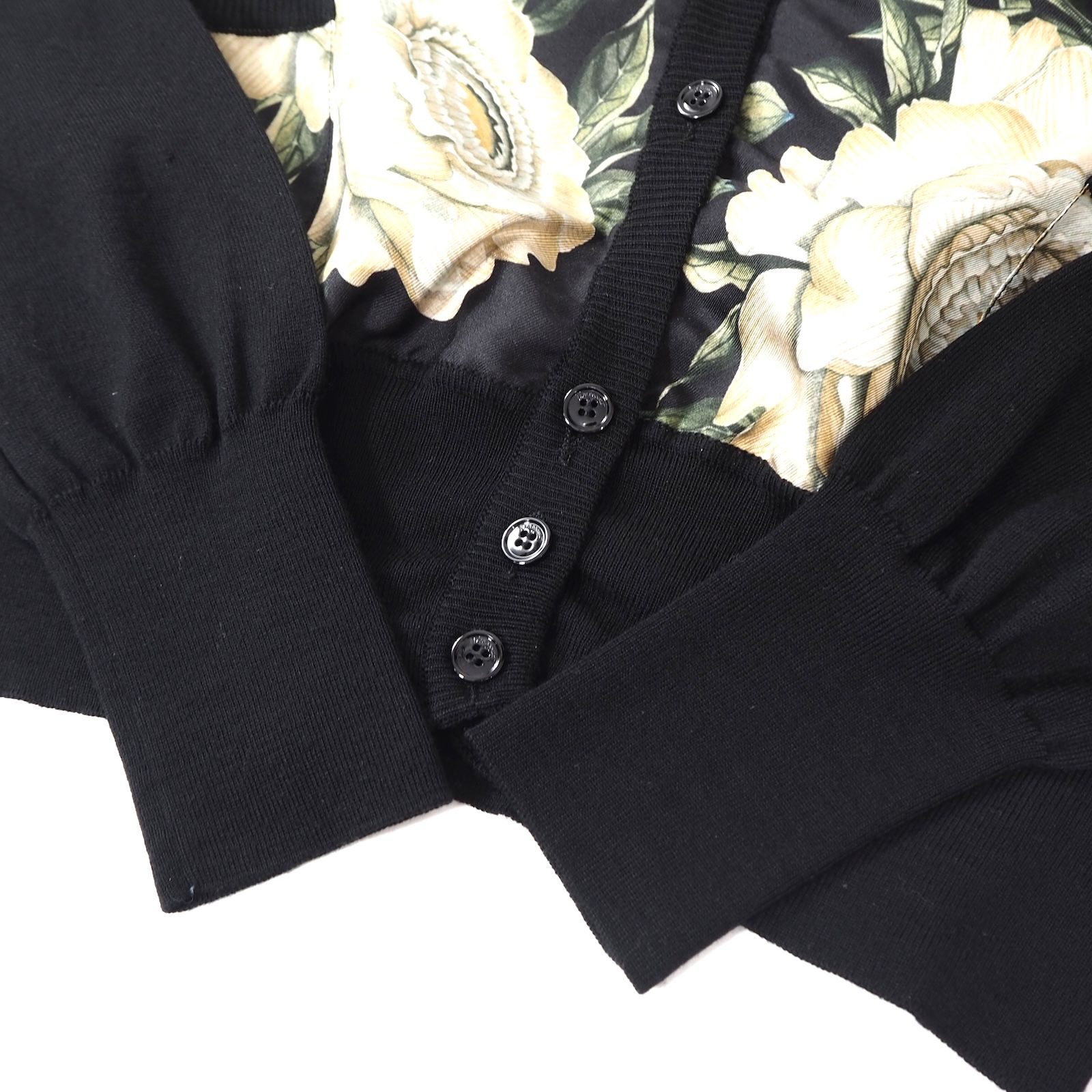 美品 サルヴァトーレフェラガモ Salvatore Ferragamo 現行 花柄