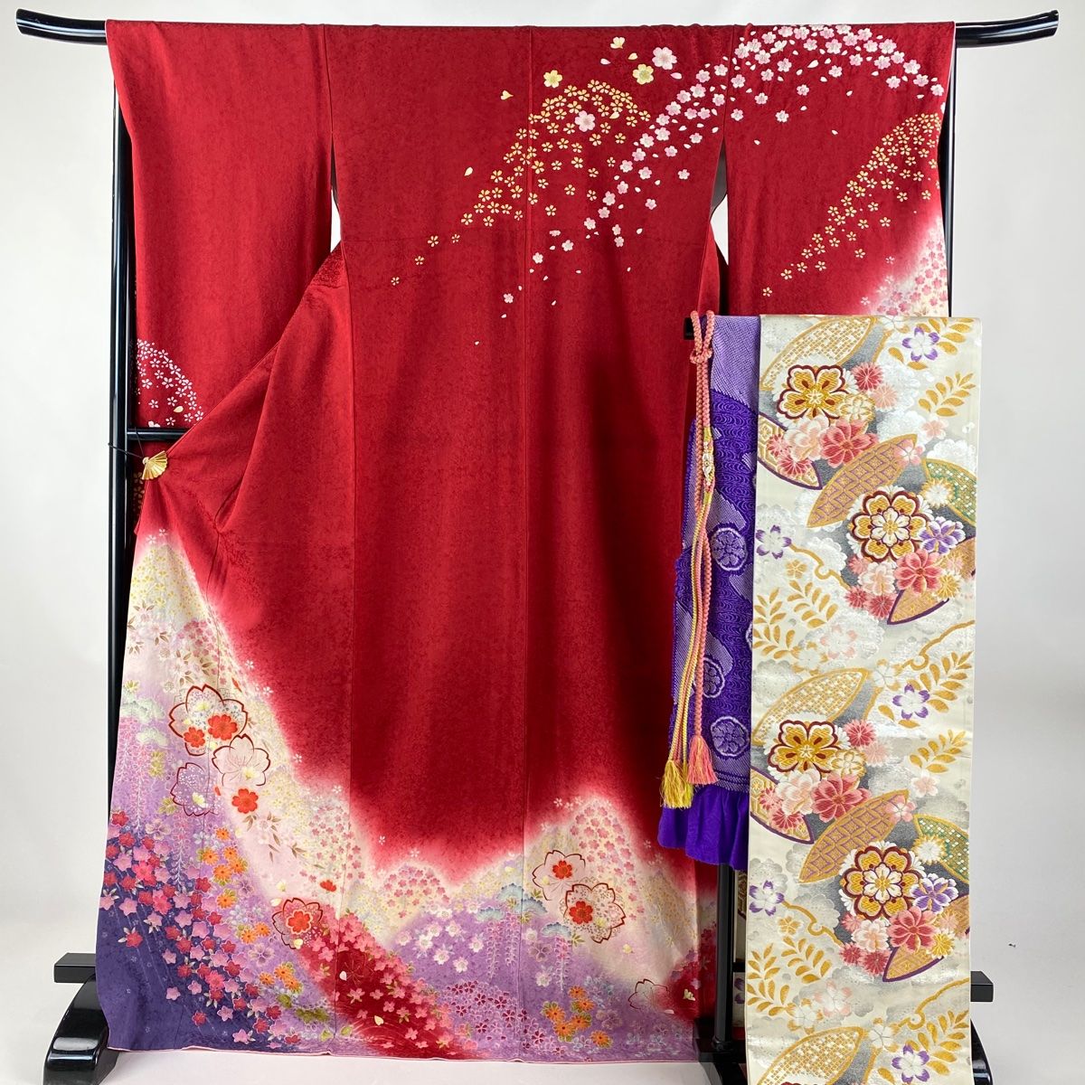 長襦袢 身丈118.5cm 裄丈64cm M 鈴 桜 金彩 薄茶色 正絹 名品 【中古  