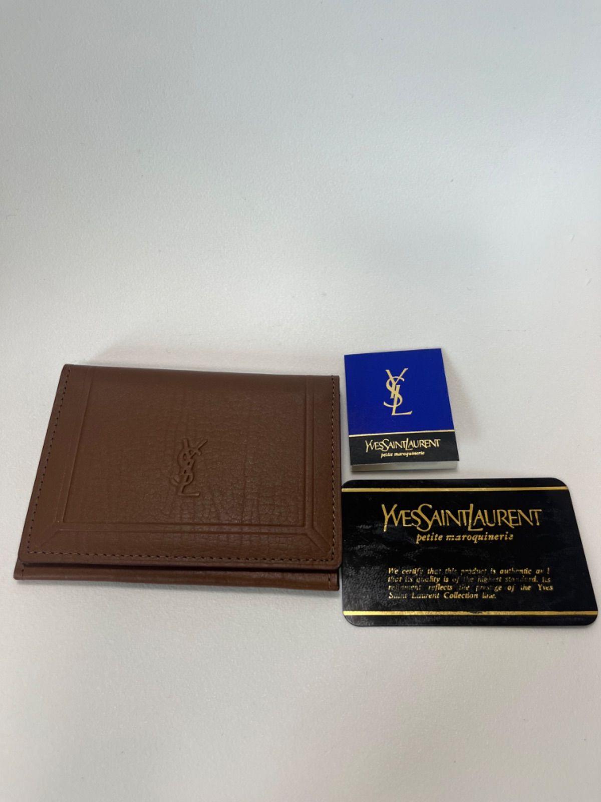 未使用】YVES SAINT LAURENT イヴサンローラン 名刺入れ カード