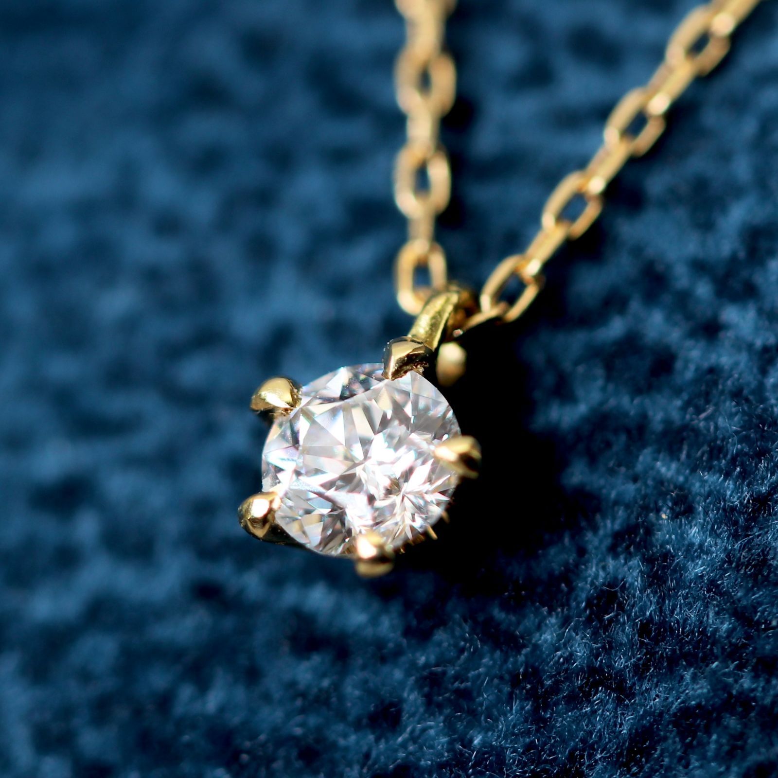 鑑別書付 フェスタリア ネックレス K18 ダイヤモンド 0.095ct スター  