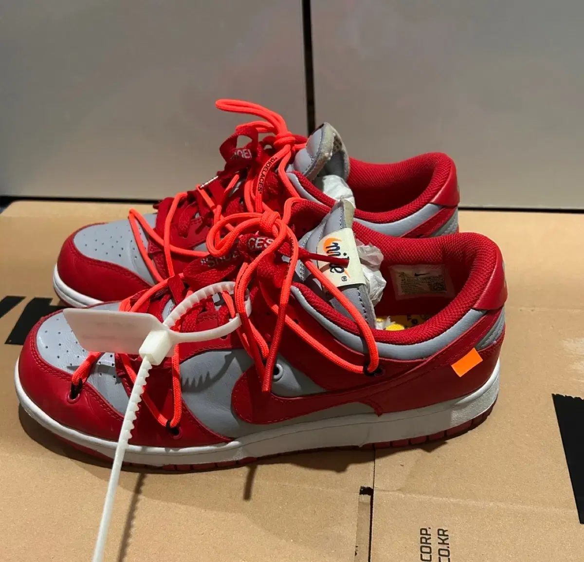 270 NIKE