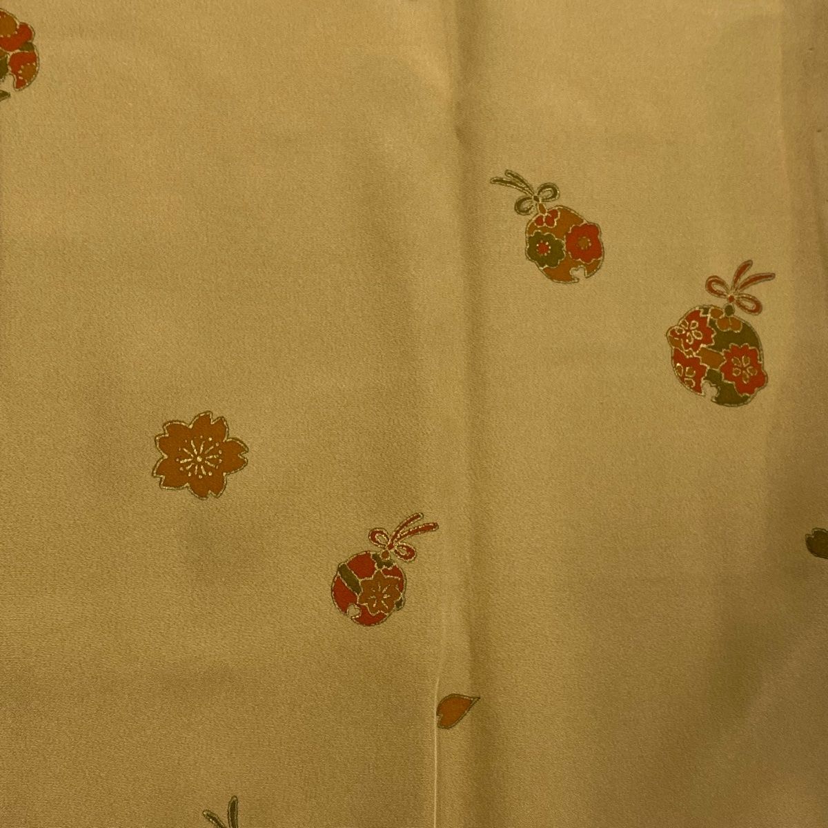 長襦袢 身丈118.5cm 裄丈64cm M 鈴 桜 金彩 薄茶色 正絹 名品 【中古  