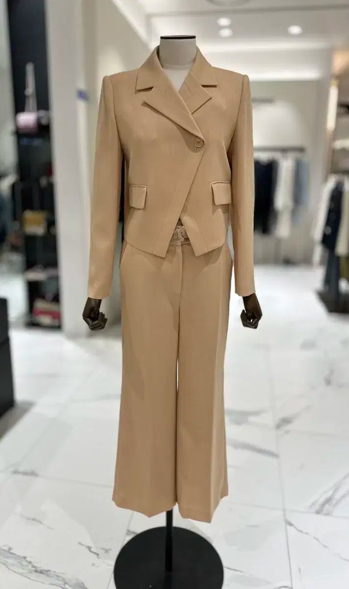 MOJO.S.PHINE モジョエスピン ワンボタン クロップドジャケット スリーピース セットアップ