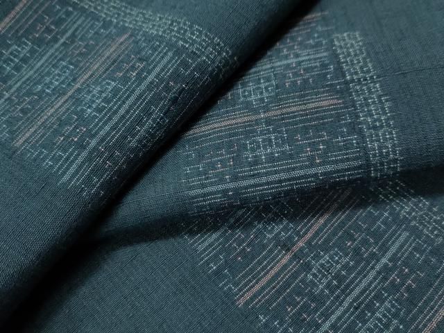 平和屋着物○結城紬 80亀甲 飛び亀甲柄 色紙重ね吉祥文 正絹 逸品 未