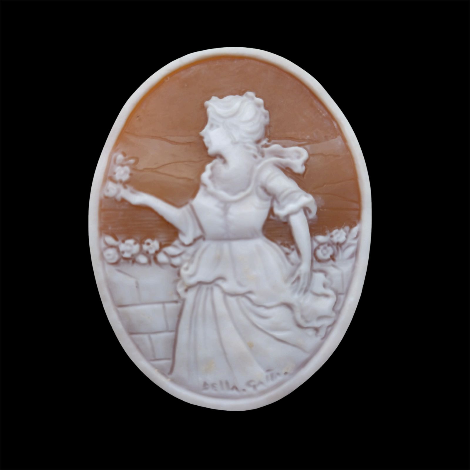 女性　シェルカメオ　ルース　約50.60×38.65ｍｍ　約11ｇ【55ct】　作家サイン　M019