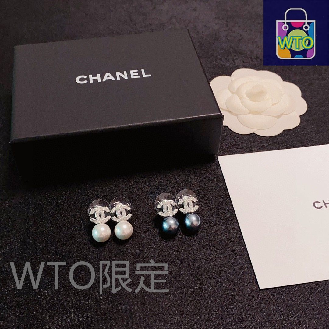 ChanelのダブルCパールのイヤリングです ChanelのダブルCパールのイヤリングです