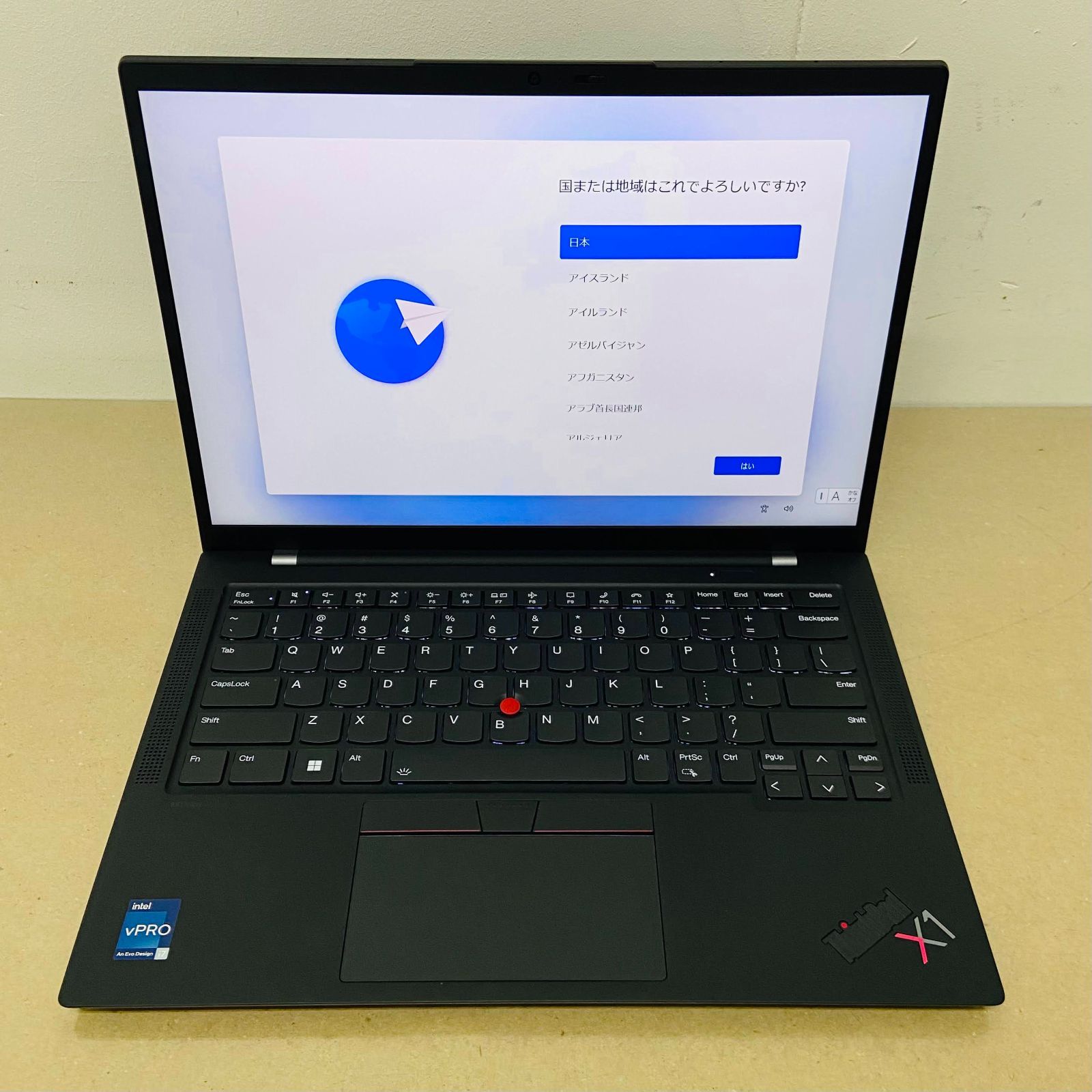 初期化済み　美品　動作良好　Lenovo ThinkPad X1 Carbon Gen11 21HMCTO1WW i7 1370P 32GB SSD512GB 充電器付属  C883　80サイズ発送