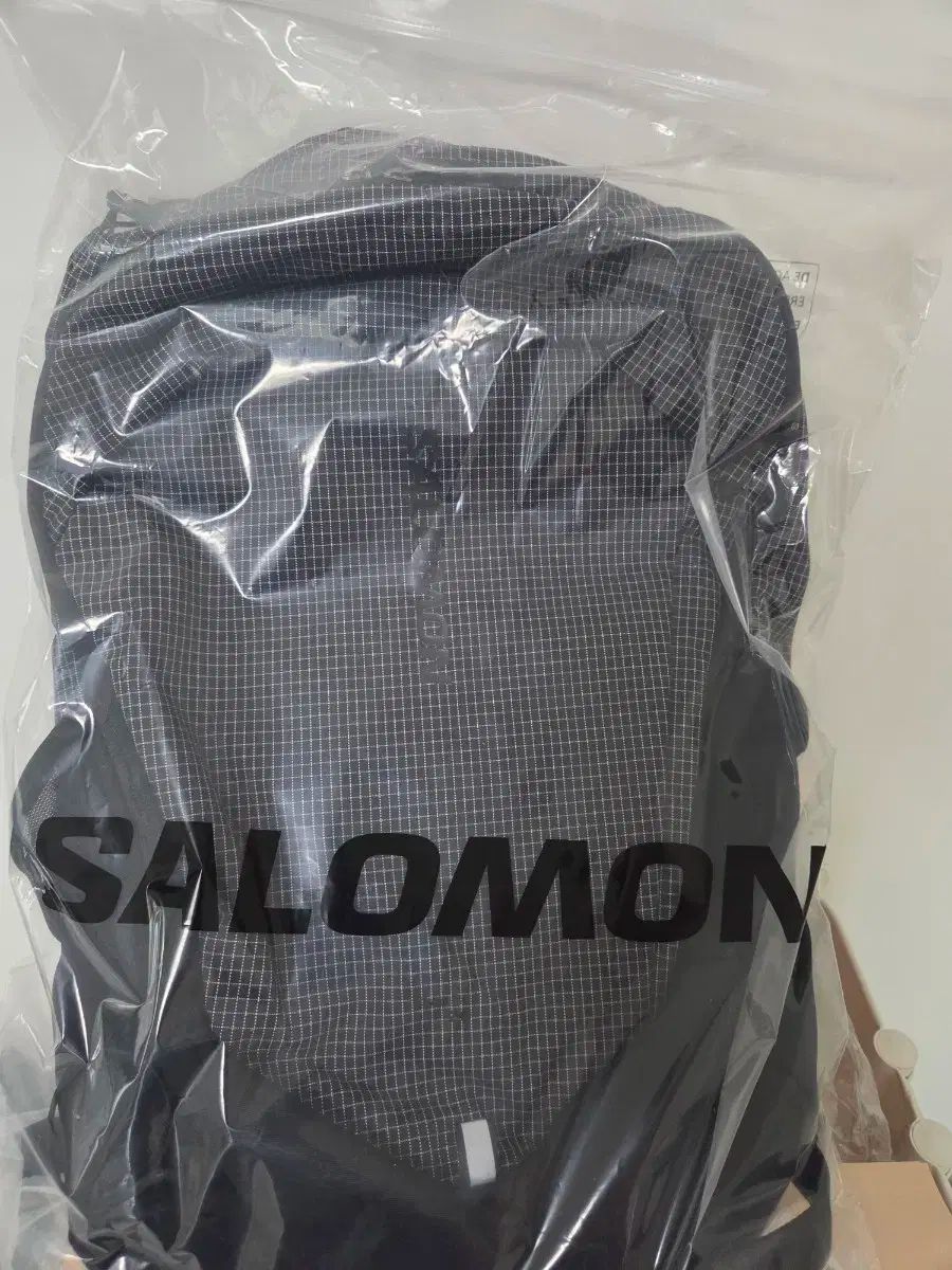 Salomon サロモン トレイルブレイザー 20 通勤者 ブラック 販売