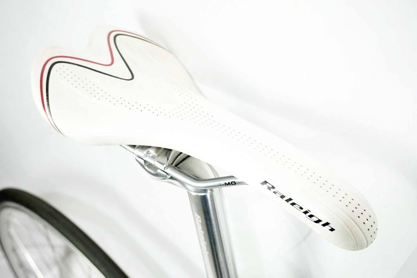 RALEIGH 「ラレー」 CRE CARLTON-E 2014年モデル ロードバイク