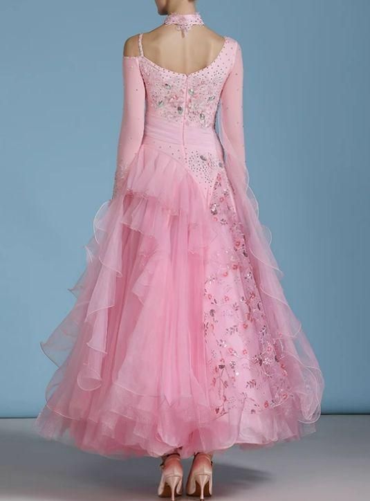 モダンダンス 刺繍xz