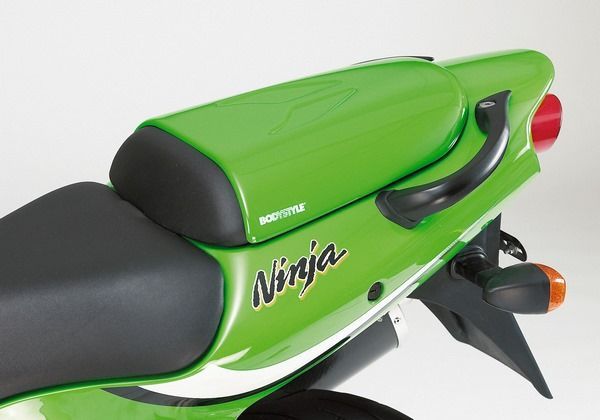 BODYSTYLE / ボディースタイル シートカバー 未塗装 | 6518706
