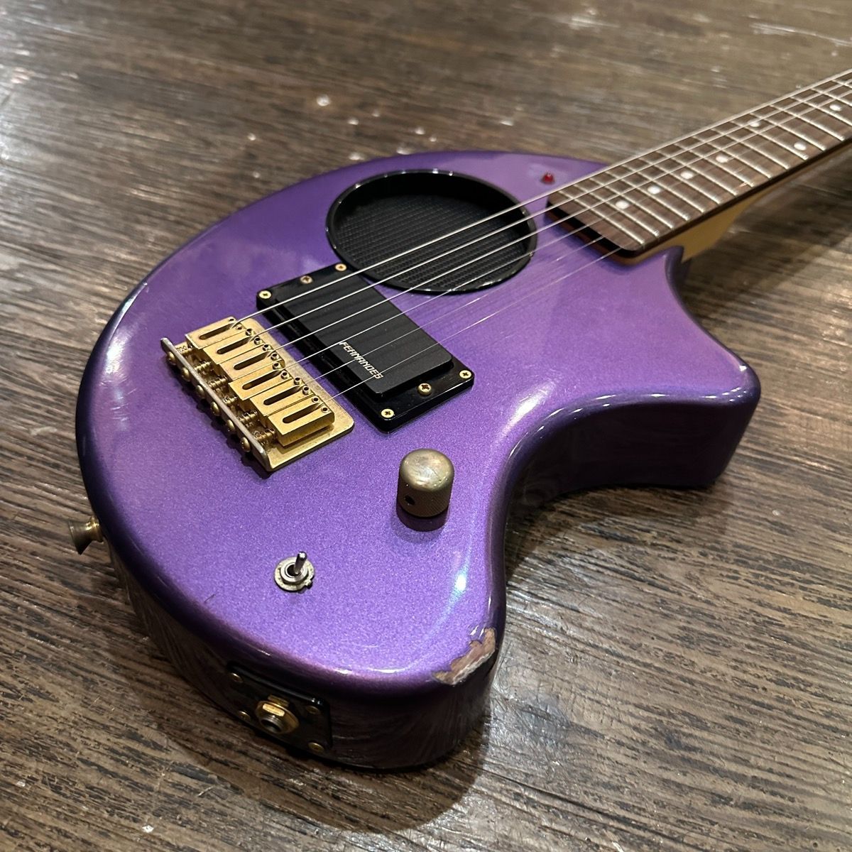 FERNANDES ZO-3 パープル　エレキギター FERNANDES ZO-3 Zスケルトン クリア パープル 紫 楽器・機材