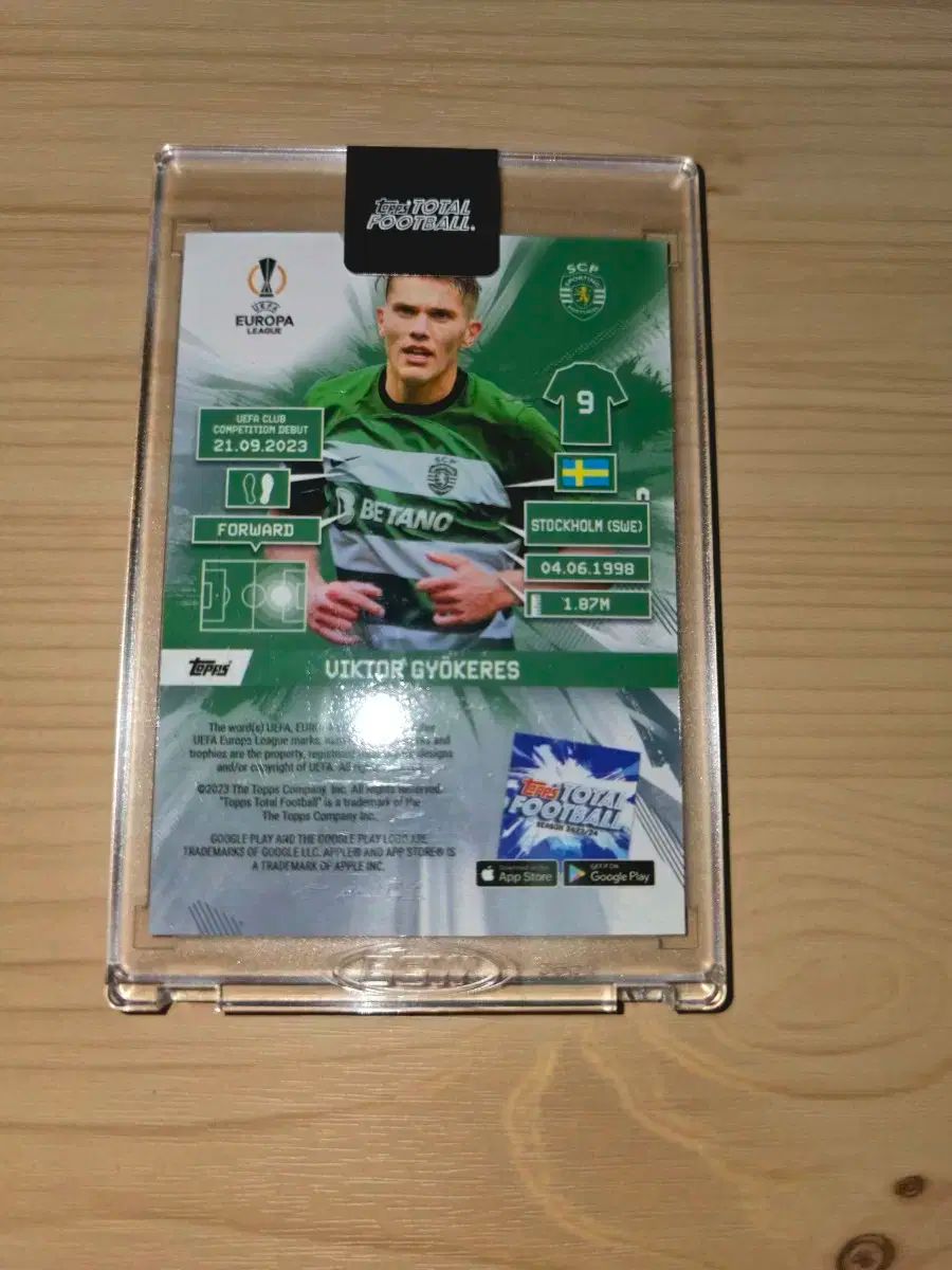 TOPPS