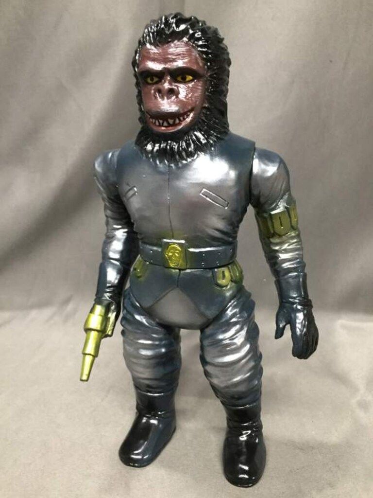 ゴジラ VINYL WARS ブラックホール第三惑星人 ソフビ ゴジラ ブラック