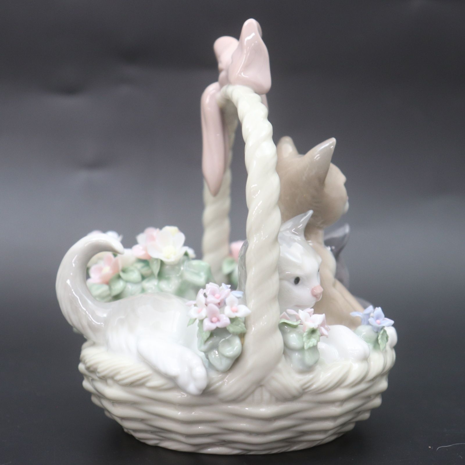 ITKWQJ51NSEM LLADRO リヤドロ 三つ子の仔猫 1444 ネコ 花 バスケット