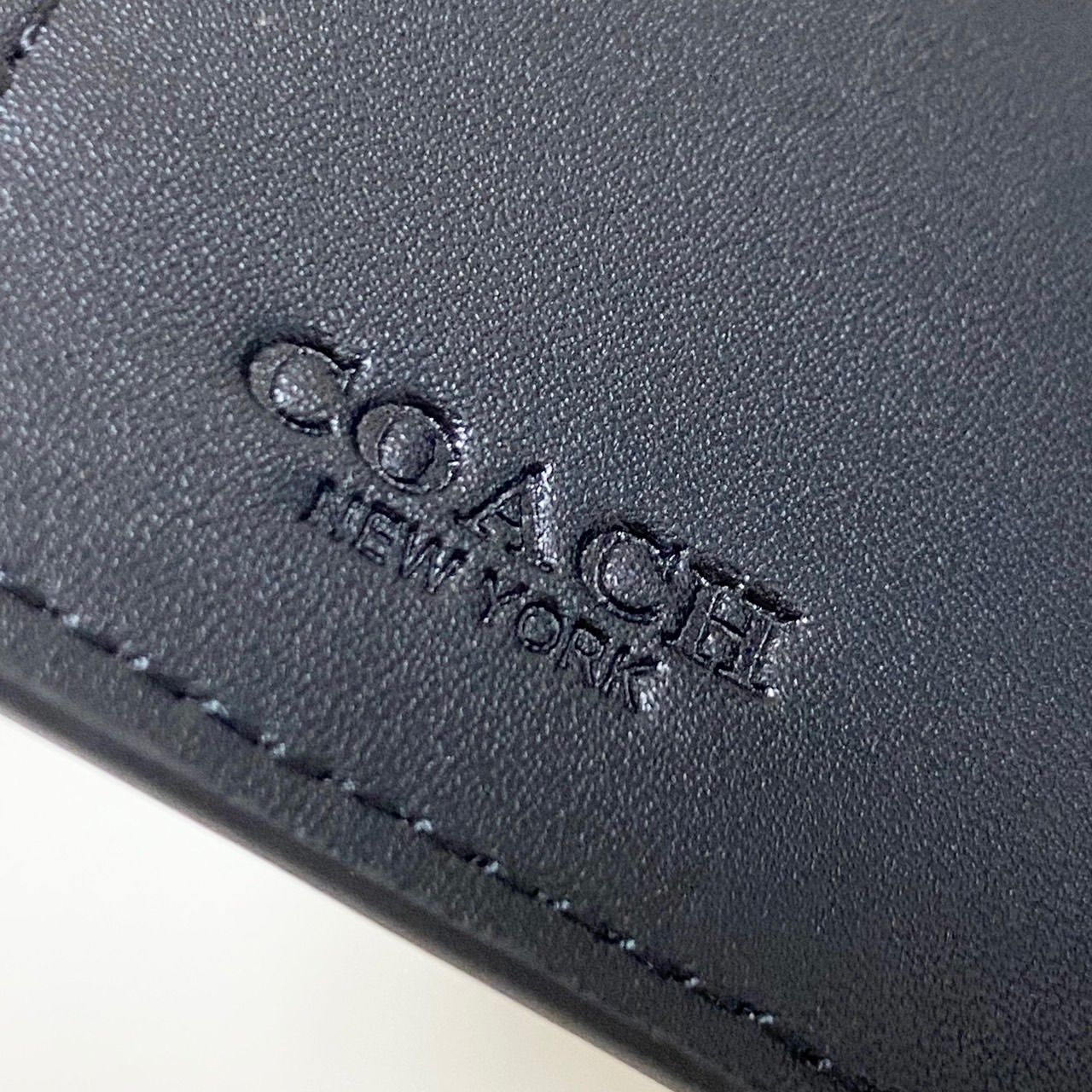 COACH 二つ折り財布 ミディアム コーナー ジップ C0082 ブラック