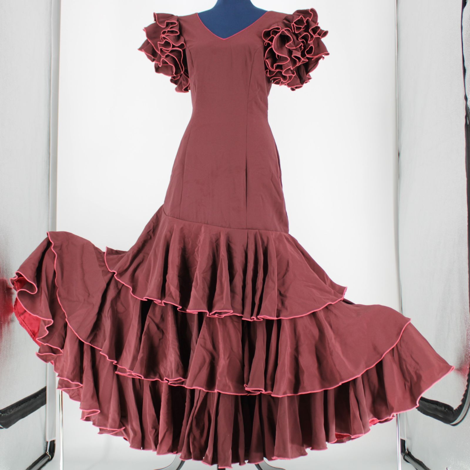 【フラメンコ衣装】レッド×花柄ボランテ ワンピース ドレス 赤 軽い素材 ブルー フラメンコ衣装】レッド×花柄ボランテ ワンピース ドレス 赤