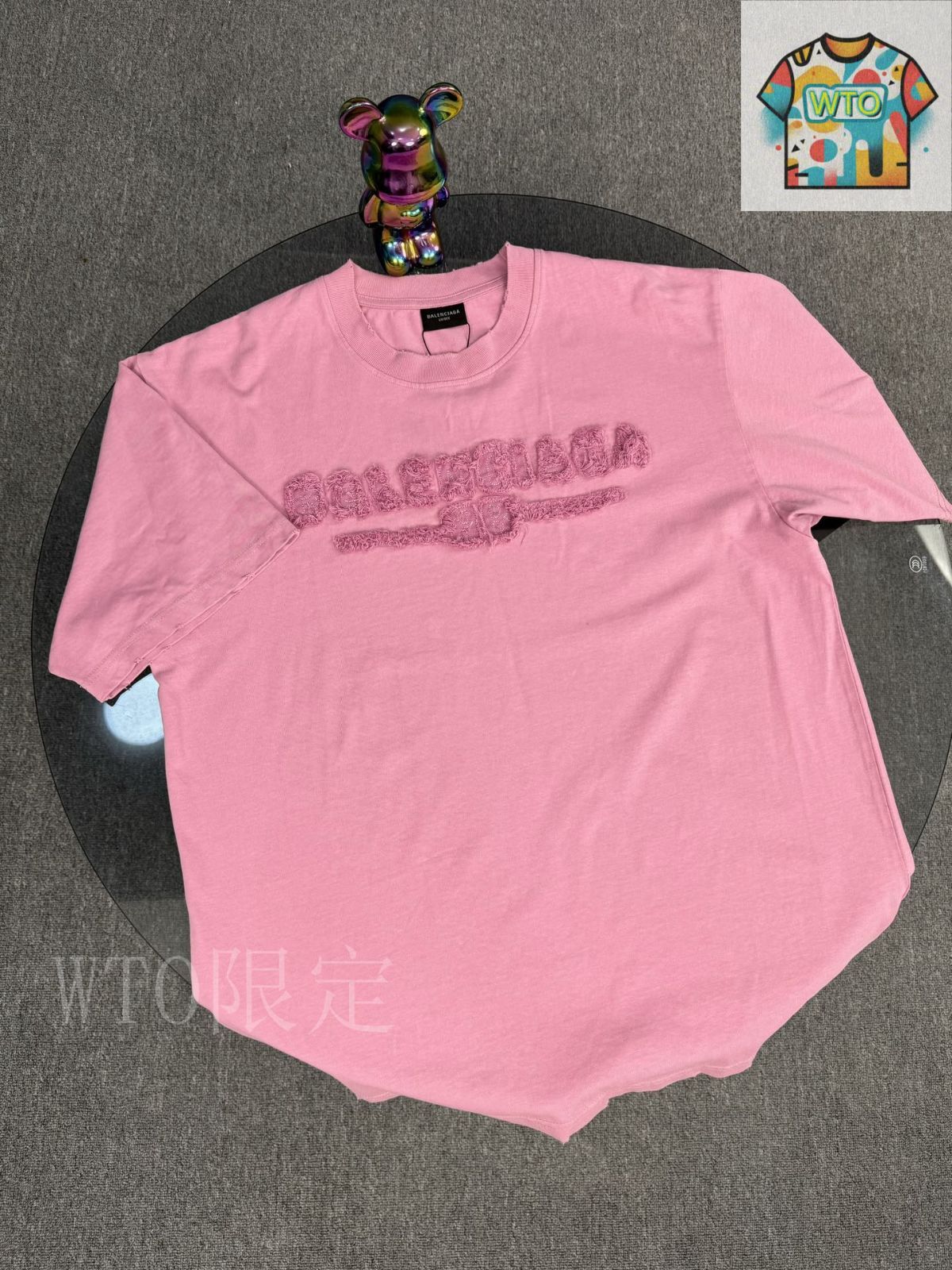 今日特価】Balenciaga 25SS ロゴ刺繍 T シャツ - メルカリ