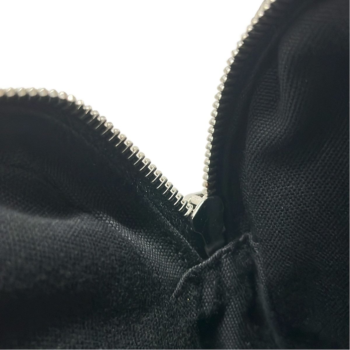 黒×白×マルチ レザー