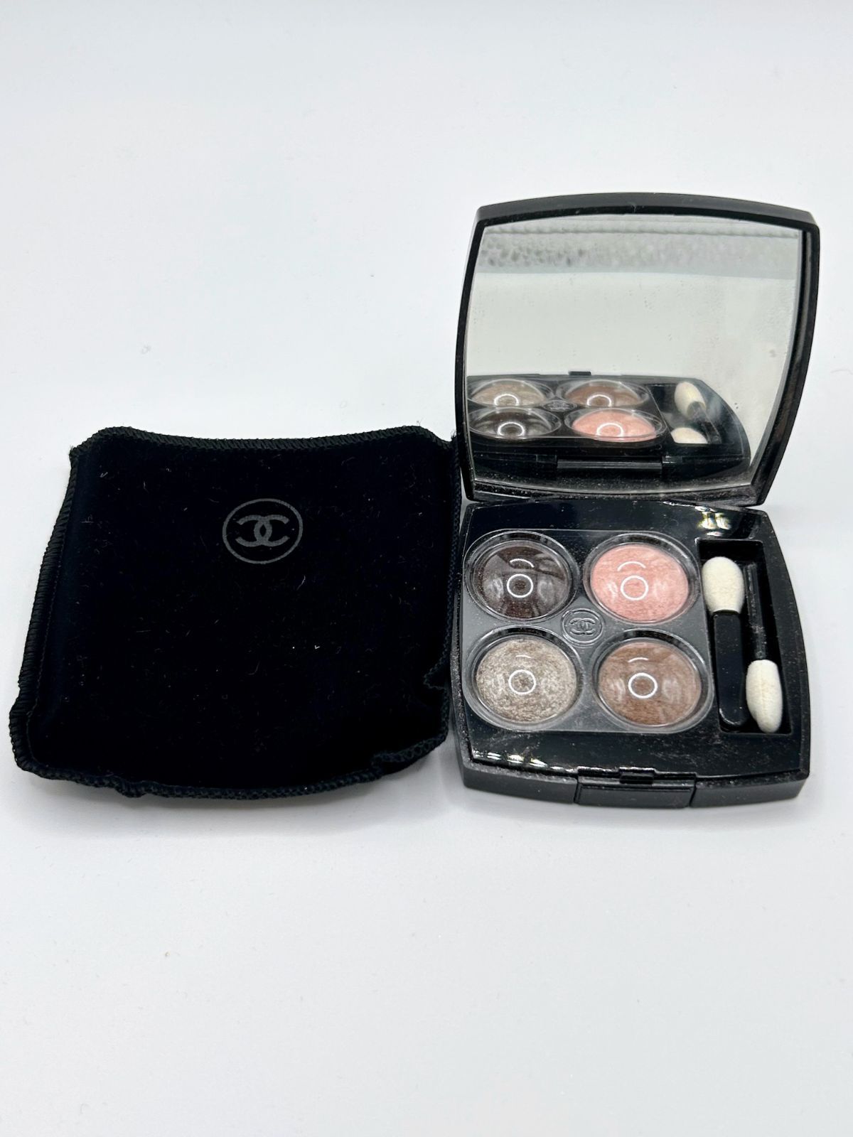 【新品未使用】CHANEL レ キャトル オンブル 14 ミスティック アイズ