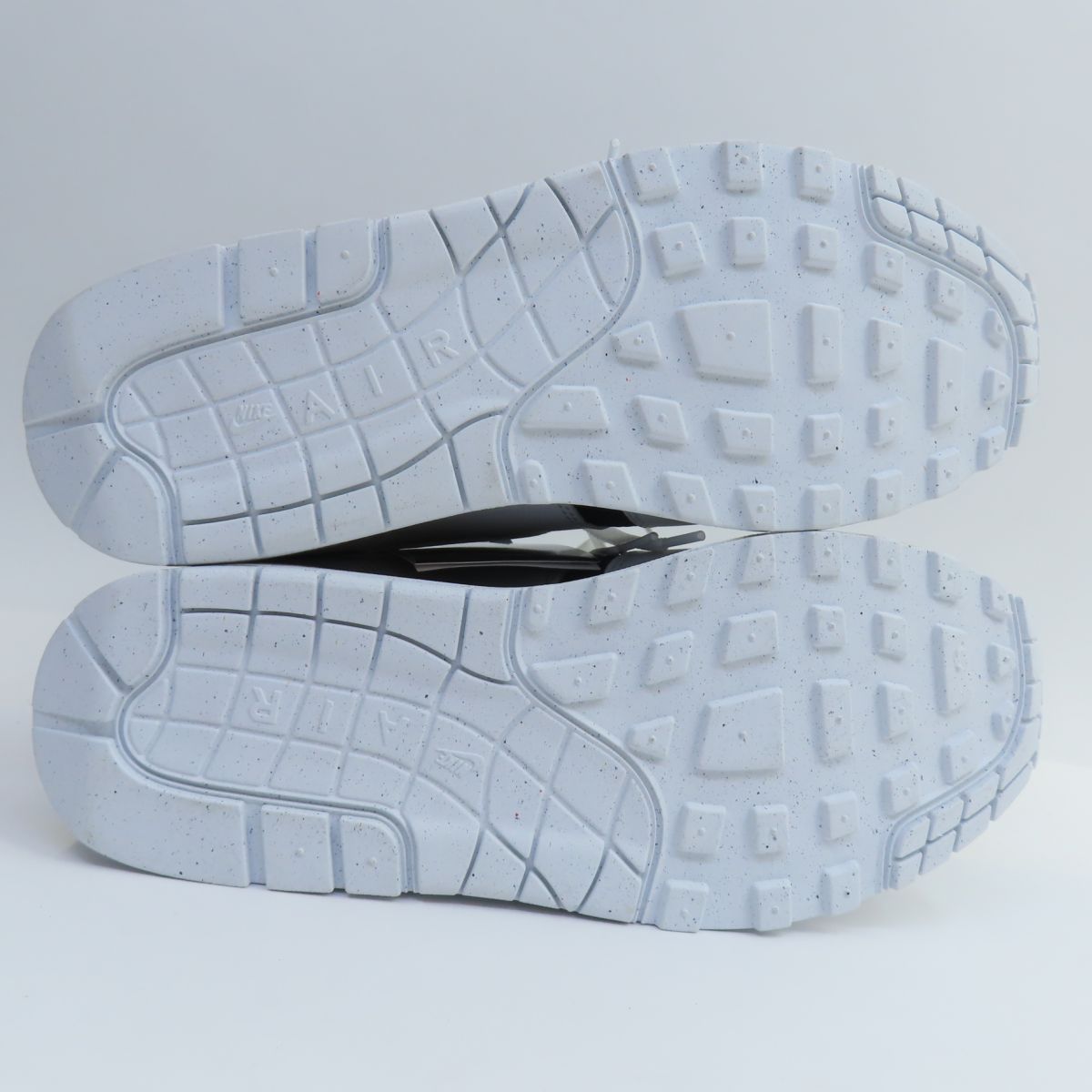 US10|28cm