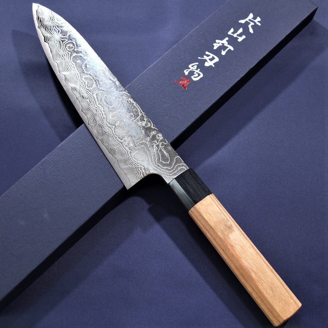 片山作 包丁 牛刀 210mm 21cm V金10号 美しいダマスカス 欅八角柄 越前打刃物 片山雄太 - メルカリ