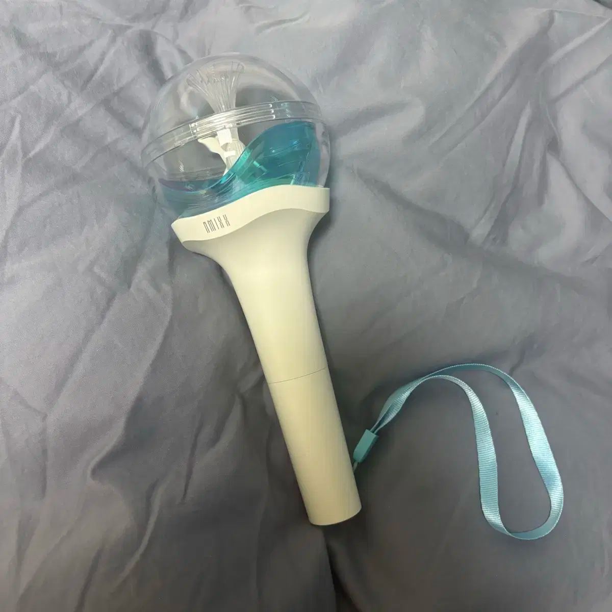 NMIXX ペンライト Official Light Stick エンミックス 楽天市場】NMIXX OFFICIAL LIGHT STICK 公式ペンライト FANLIGHT