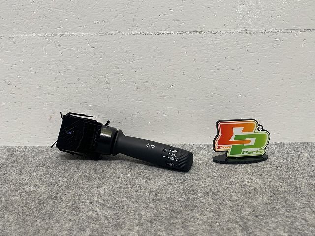 新車取り外し!フィット/NBOX/オデッセイ/S660 純正 右 ライトスイッチ