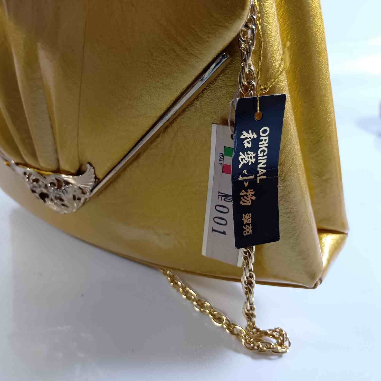 礼装用　草履バッグセット　ゴールド　留袖訪問着振袖　美品 草履バッグセット 留袖 礼装用 訪問着 紗織 沙織 草履バック