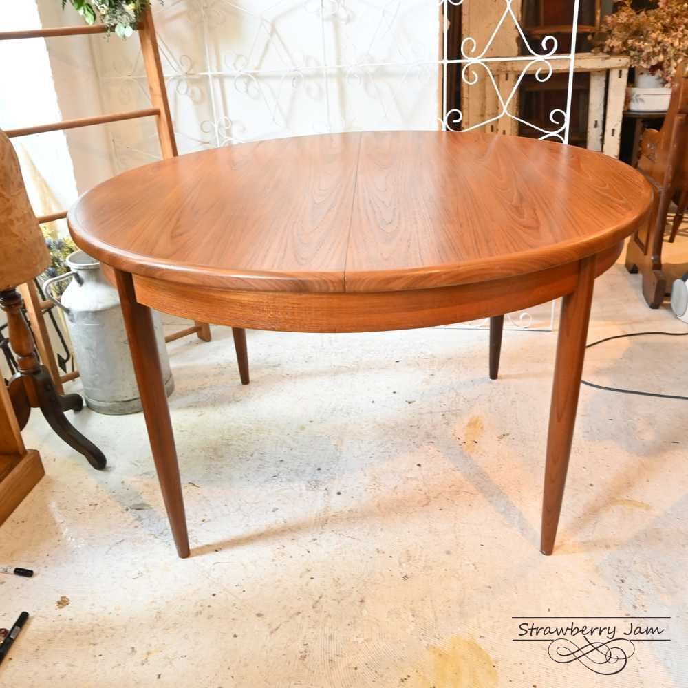 G-PLAN直径122センチ伸長式ダイニングテーブル G-PLAN直径122センチ伸長式ダイニングテーブル G-PLAN – Rowan.inc