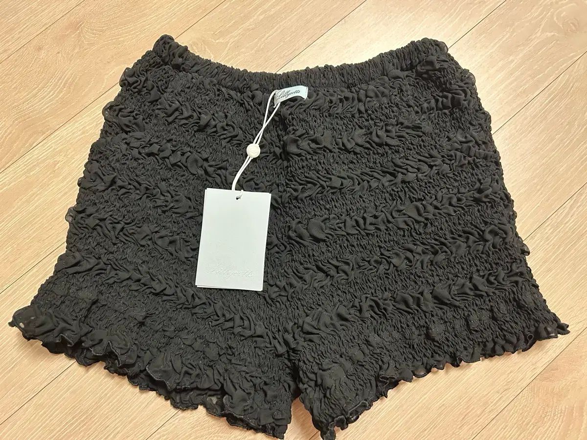 リリーコーツ スモーク ショーツ ブラック