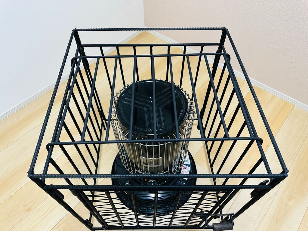 ストーブガード 菱形デザイン