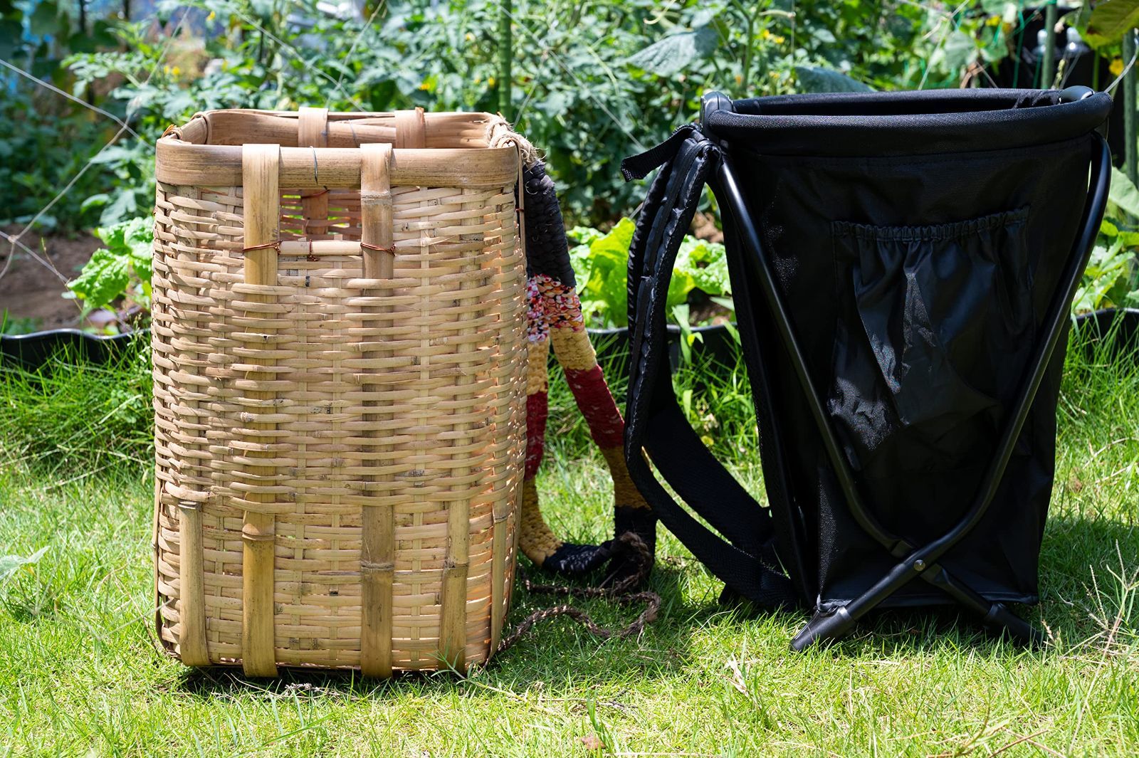 岩手県鳥越地方背負いかご 収穫用 山菜 キノコ　ひも付き 市場かご 岩手県鳥越地方背負いかご 収穫用 山菜 キノコ ひも付き 市場
